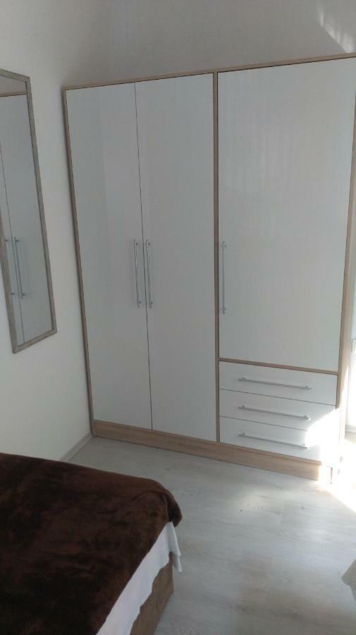 Danijel Apartment โนวีวีโนดอลสกี ภายนอก รูปภาพ